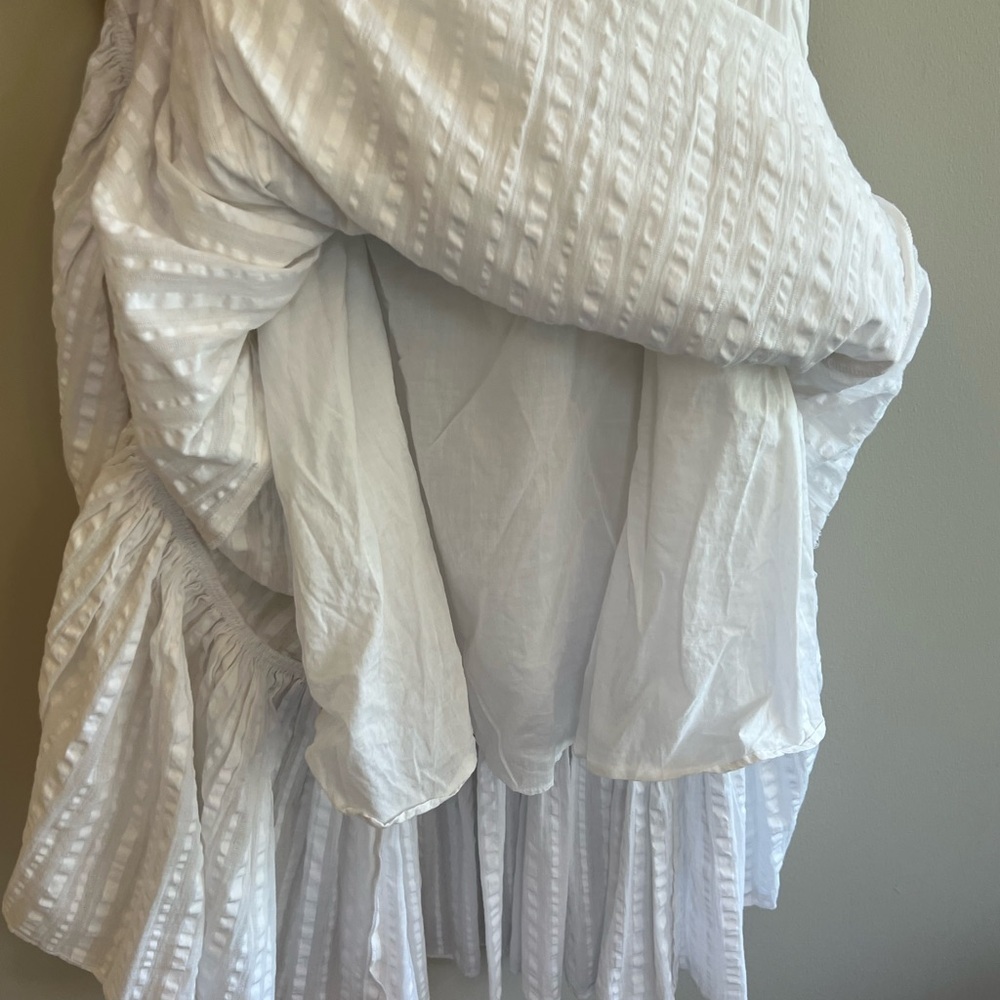 Tory Burch Off Shoulder White Cotton Seersucker Striped Ruffle Dress, size 2 - Picture 8 of 13